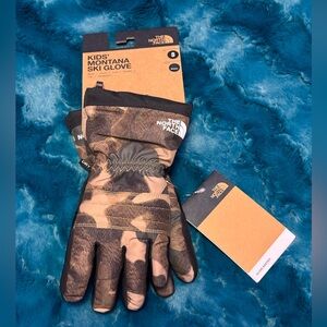 The North Face Kids' Brown Camouflage Ski Gloves